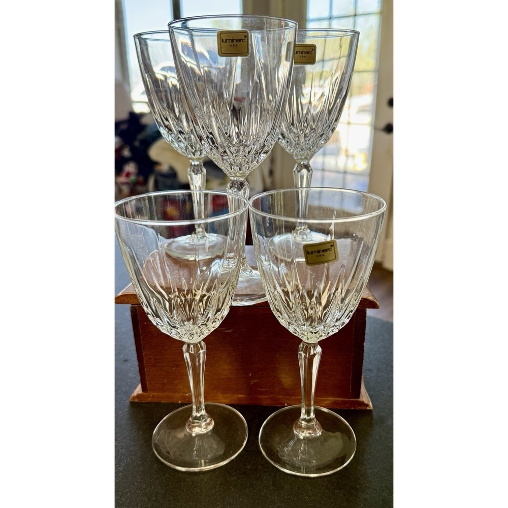 Set Of 5 Luminarc USA D'arques Durand Diamant Crystal Wine Goblets